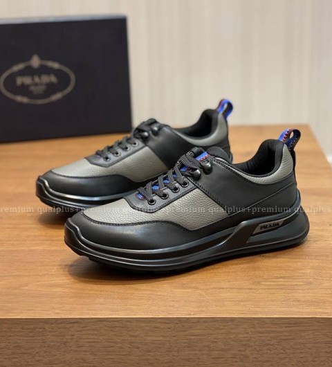프라다 바이크 스니커즈 남성용