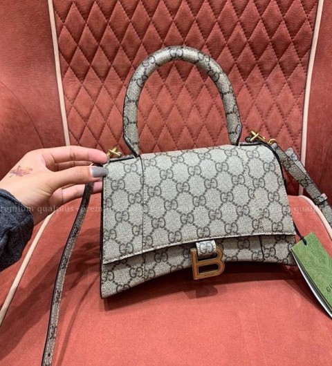 구찌x발*시아가  681697 해커 프로젝트 아워글래스 핸드백 스몰