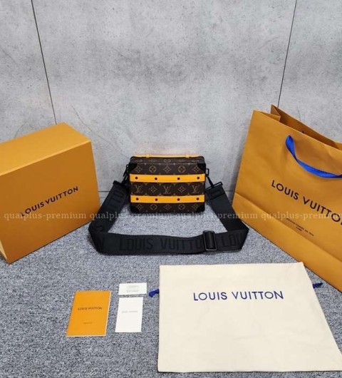 [국내배송] 루*비통 핸들 소프트 트렁크백 남성용