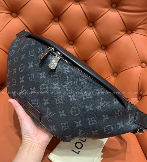 루이비통 M44336 디스커버리 범백 힙색 남성용