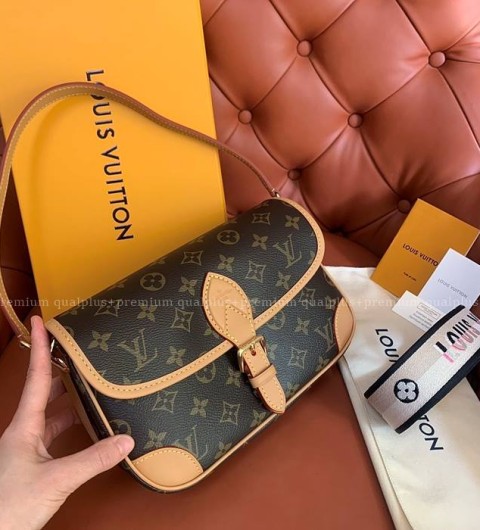 루이비통 M45985 다이앤 숄더백