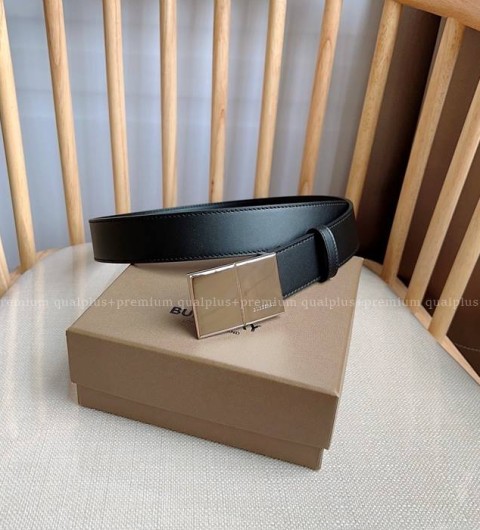 버버리 로고 리버시블 벨트 3.5cm 22만원