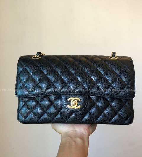 샤넬 클래식 숄더백 미듐