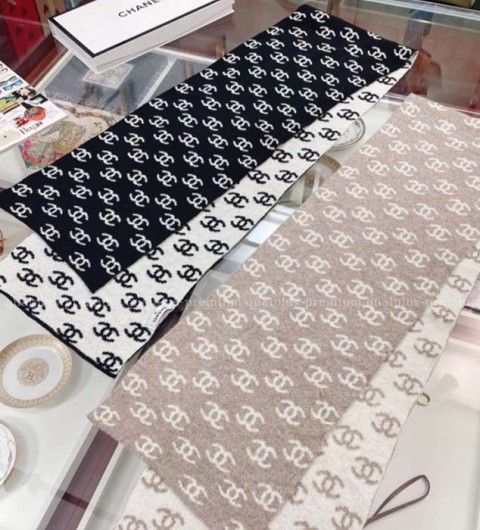 [국내배송] 샤* CC로고 양면 투톤 클래식 울캐시 머플러 (2color)