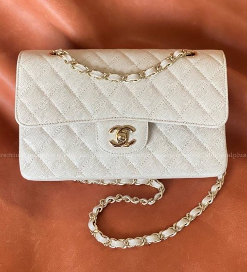 샤넬 클래식 숄더백 스몰