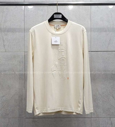 [국내배송] 에*메스 23FW 슬리브 긴팔티셔츠