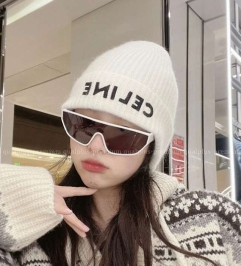 [국내배송] 셀*느 로고패치 울비니