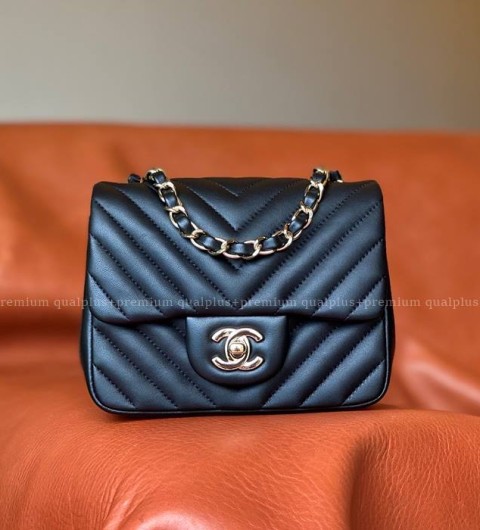 샤넬 클래식 숄더백 미니 쁘띠삭