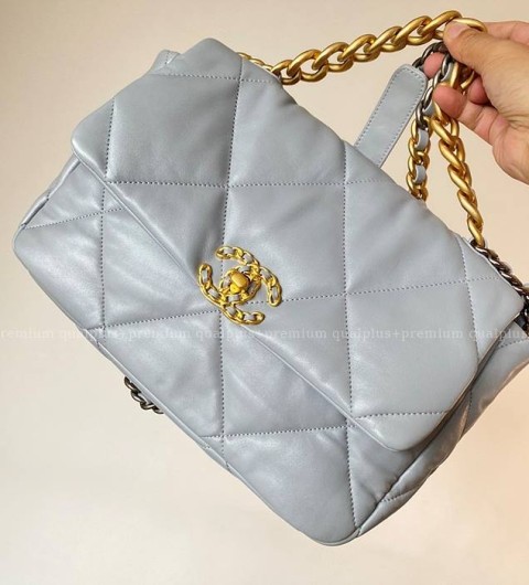 샤넬 19 숄더백 라지