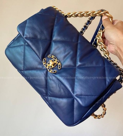 샤넬 19 숄더백 라지