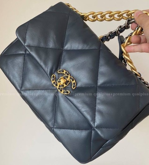 샤넬 19 숄더백 라지