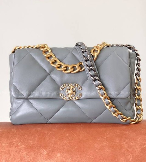 샤넬 19 숄더백 라지