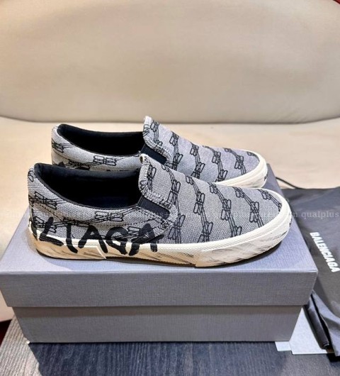 발렌시아가 파리스 슬립온 그래비티 스니커즈 남성용