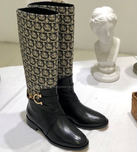 페라가모 간치니 부츠 여성용 2.5cm