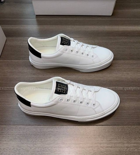 지방시 로고 스니커즈 남성용