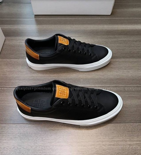 지방시 로고 스니커즈 남성용