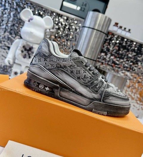 루이비통 LV 트레이너 스니커즈 남녀공용