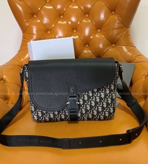디올 새들 메신저백 남성용