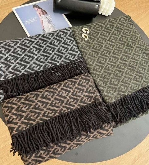 [국내배송] 펜* 양면 자카드 머플러 (3color)