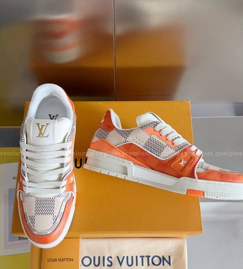 루이비통 트레이너 스니커즈 남성용