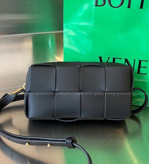 보테가베네타 755031 카세트 크로스바디 숄더백 미니 남녀공용