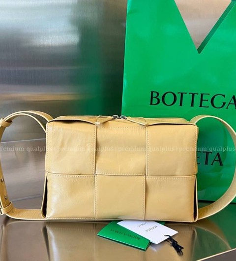 보테가베네타 731165 아르코 카메라 숄더백 미듐 남녀공용