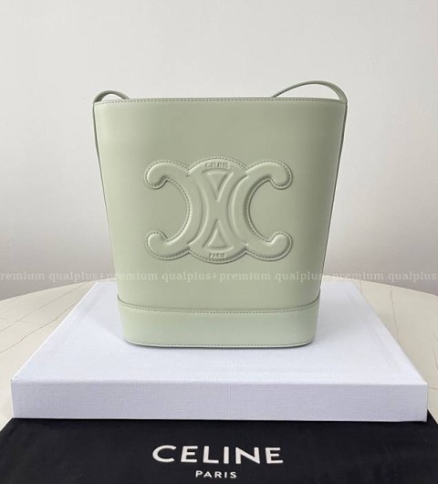 셀린느 198243 퀴르 트리오페 버킷 숄더백 스몰