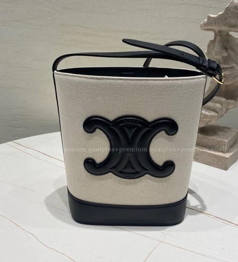 셀린느 198242 퀴르 트리오페 버킷 숄더백