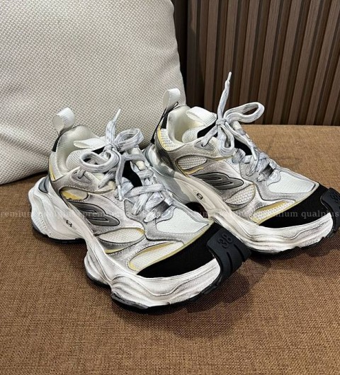 발렌시아가 카고 스니커즈 남녀공용