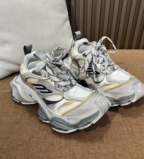 발렌시아가 카고 스니커즈 남녀공용