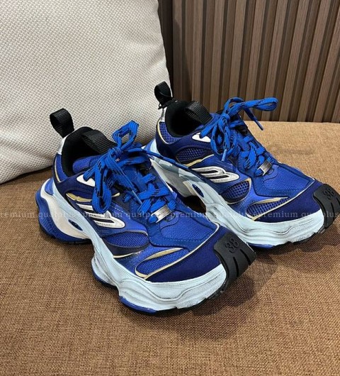 발렌시아가 카고 스니커즈 남녀공용