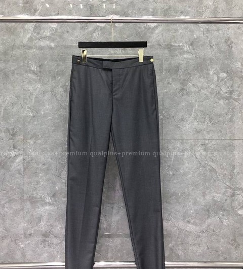 톰브라운 테이퍼드 팬츠