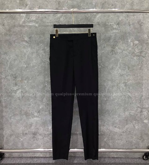 톰브라운 테이퍼드 팬츠