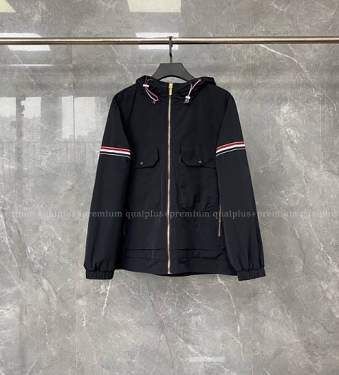 톰브라운 암밴드 자켓