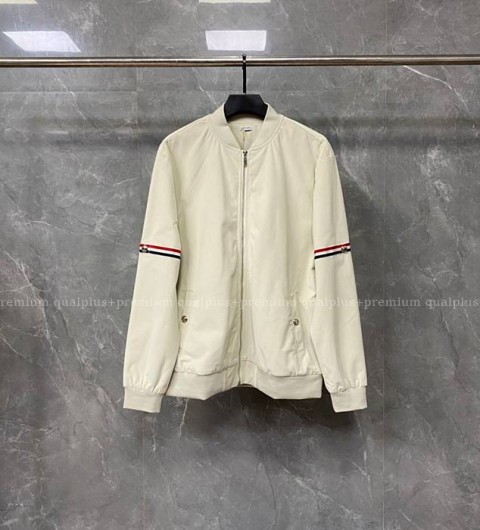 톰브라운 암밴드 보머 자켓