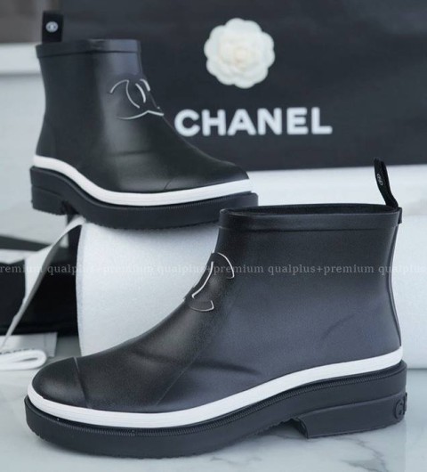 샤넬 CC 레인 부츠 여성용