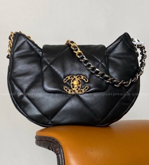 샤넬 24C 19 플랩 호보 숄더백