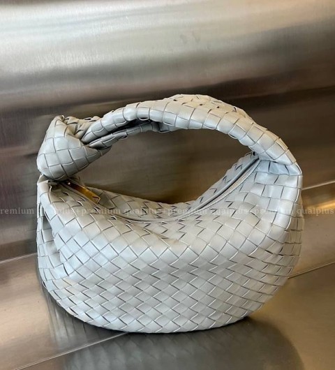 보테가베네타 690225 조디 핸드백 틴