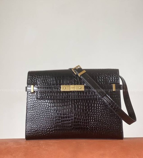 입생로랑 맨하탄 엠보싱 숄더백