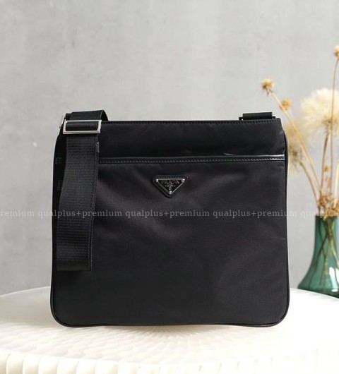 프라다 2VH053 메신저 크로스백 남성용