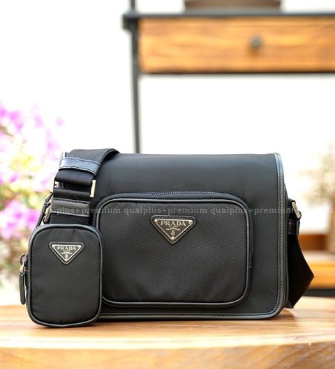 프라다 2VD041 리나일론 파우치 숄더백 남성용