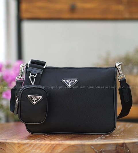 프라다 2VH113 리나일론 사피아노 파우치 숄더백 남녀공용