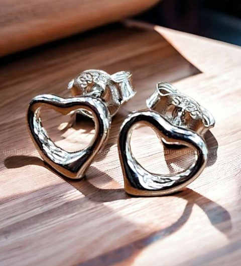 [국내배송] 티*니 하트 귀걸이