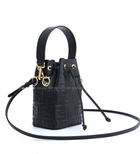 [국내배송] 펜* 몬트레조 버킷백 미니