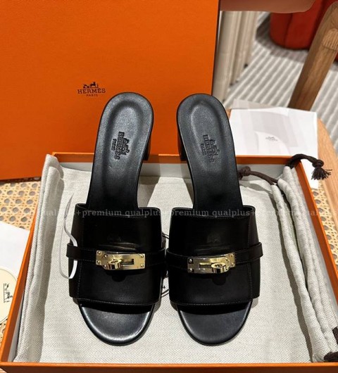 에르메스 지지 50 켈리 버클 뮬 샌들 여성용