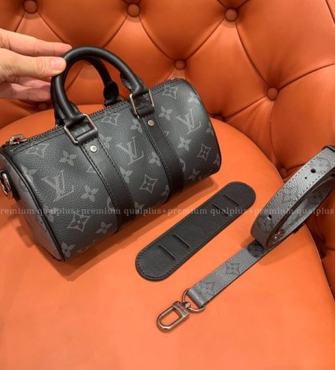 루이비통 M45947 키폴 XS 핸드백 남녀공용