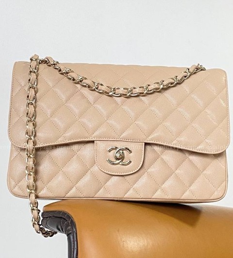 샤넬 클래식 숄더백 점보 라지