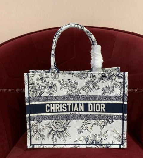 디올 BOOK TOTE 북토트백 미듐
