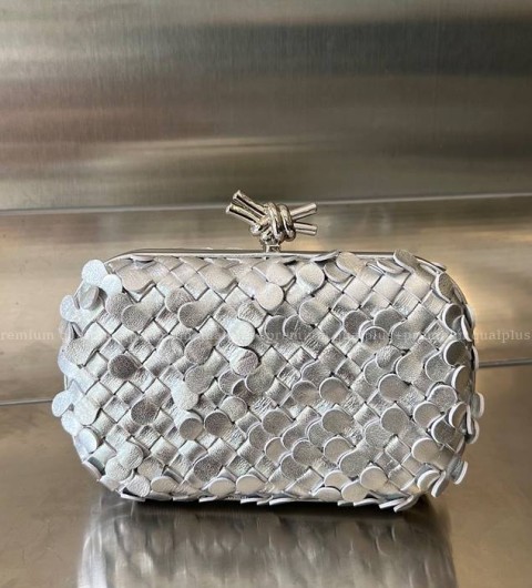 보테가베네타 717622 놋 파우치