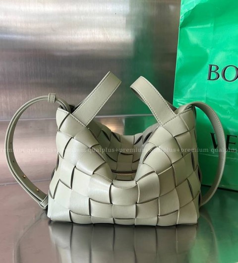 보테가베네타 755132 볼링 카세트 핸드백 스몰